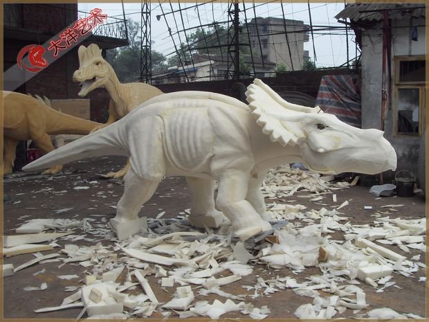 仿真恐龍制作現(xiàn)場-制作現(xiàn)場