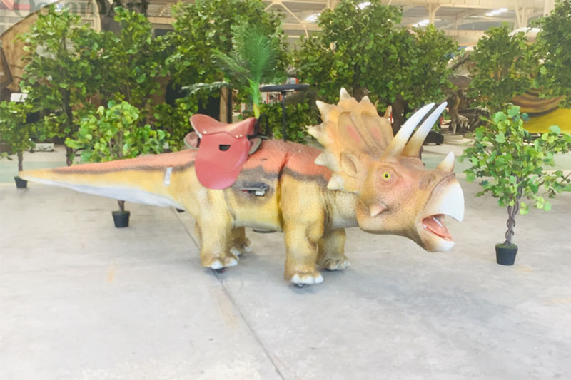 廣場(chǎng)游樂(lè)場(chǎng)音樂(lè)跑跑車-三角龍電瓶車