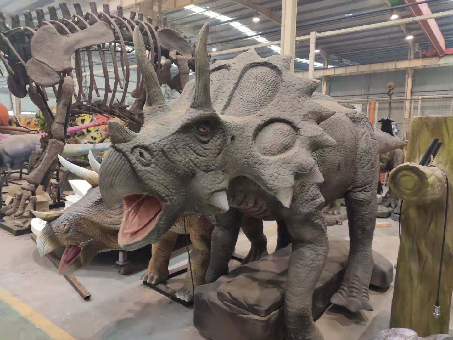仿真恐龍清倉大優(yōu)惠2