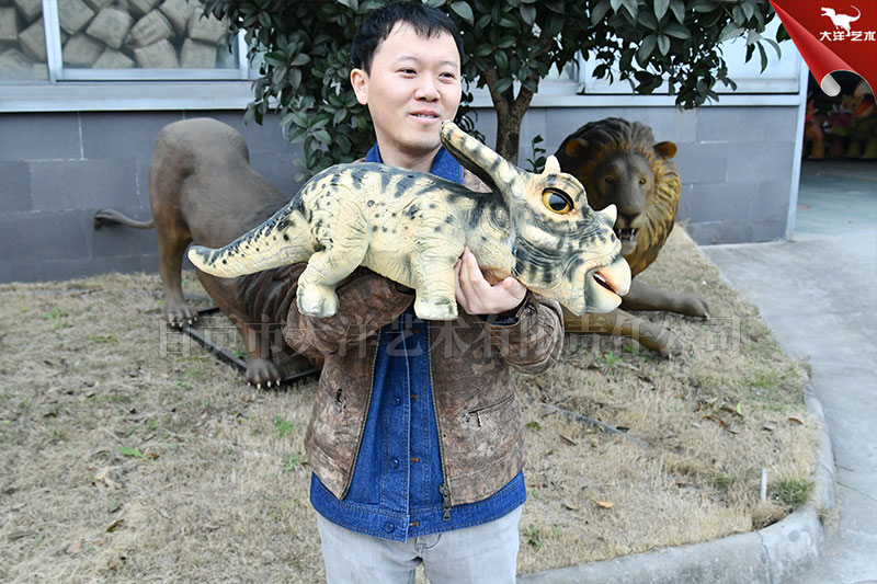 恐龍手偶，仿真小恐龍手偶