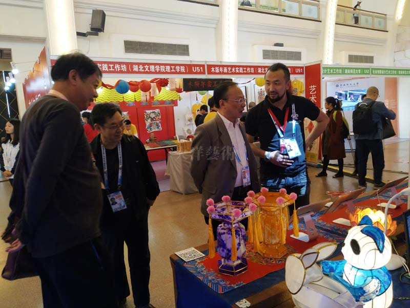 參觀展廳 參觀展廳