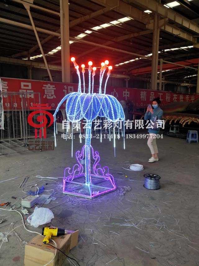 彩燈光雕樹制作6